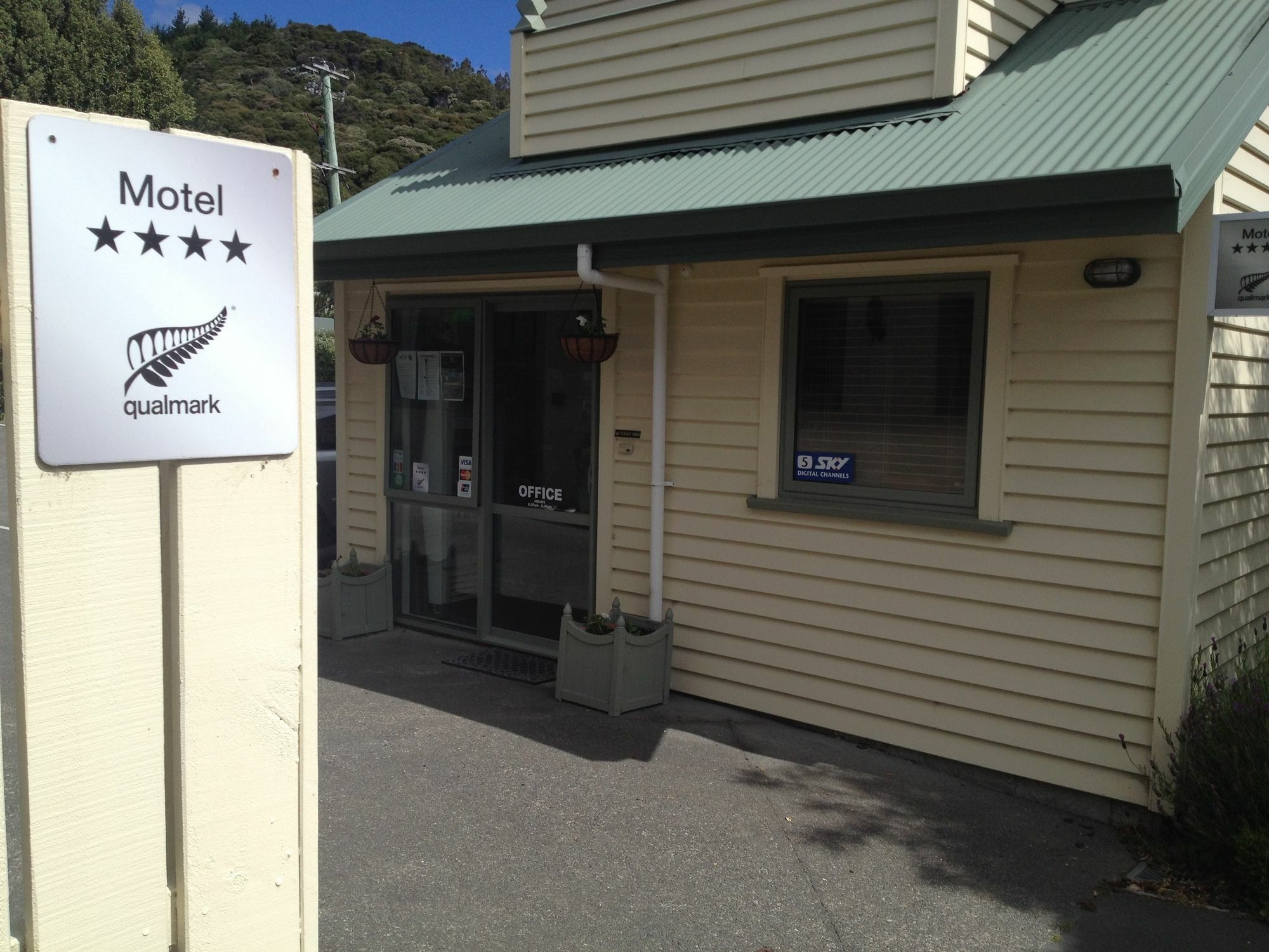 La Rochelle Motel Akaroa Dış mekan fotoğraf